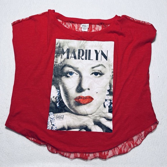 Hollywood Legend Marilyn Monroe Red T-shirt women's size Large All Lace Back - Picture 1 of 8